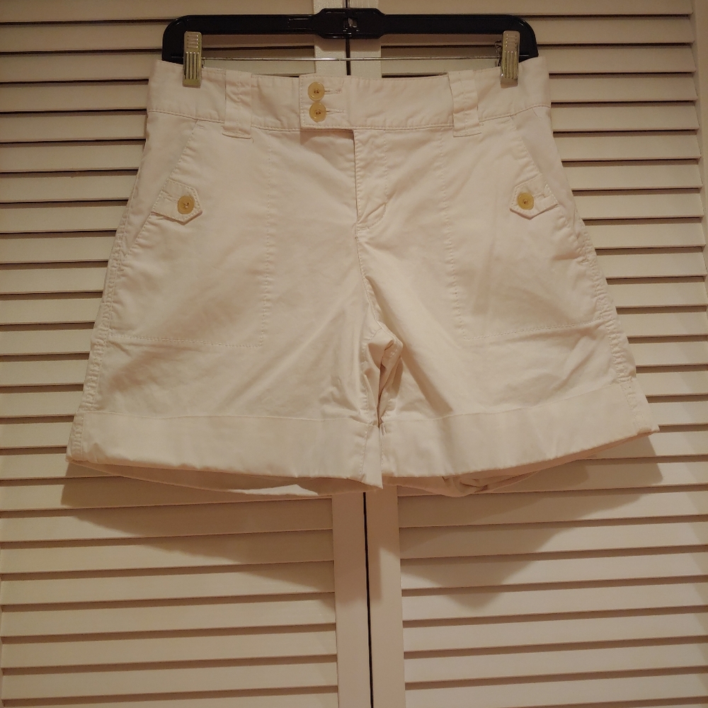 White Banana Republic Martin shorts